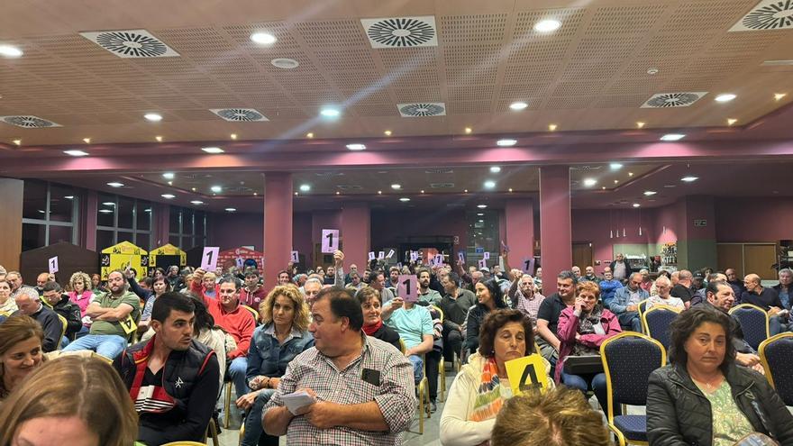 Los socios de Aseava apuestan por pasar página y eligen presidente a Amable Fernández