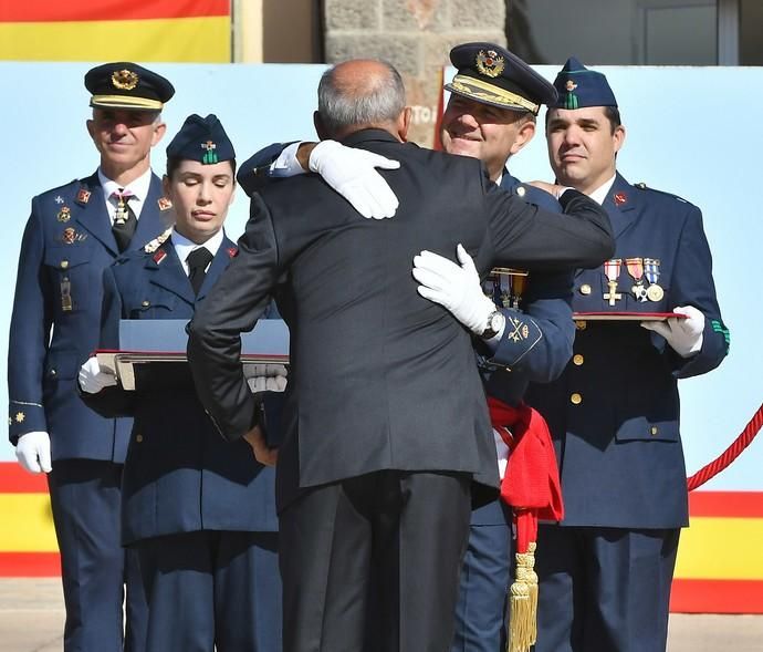 10/12/2019 TELDE.  El Mando Aéreo de Canarias celebra la festividad de Nuestra Señoara del Loreto, Patrona del Ejército del Aire, con imposición de condecoraciones, homenaje alos Caídos y Desfile.  Fotógrafa: YAIZA SOCORRO.  | 10/12/2019 | Fotógrafo: Yaiza Socorro