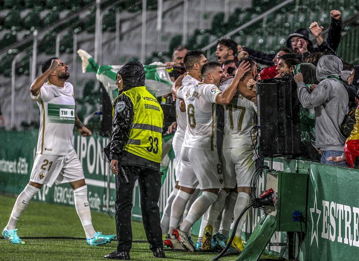 Las mejores imágenes del partido entre el Elche CF y el RCD Mallorca