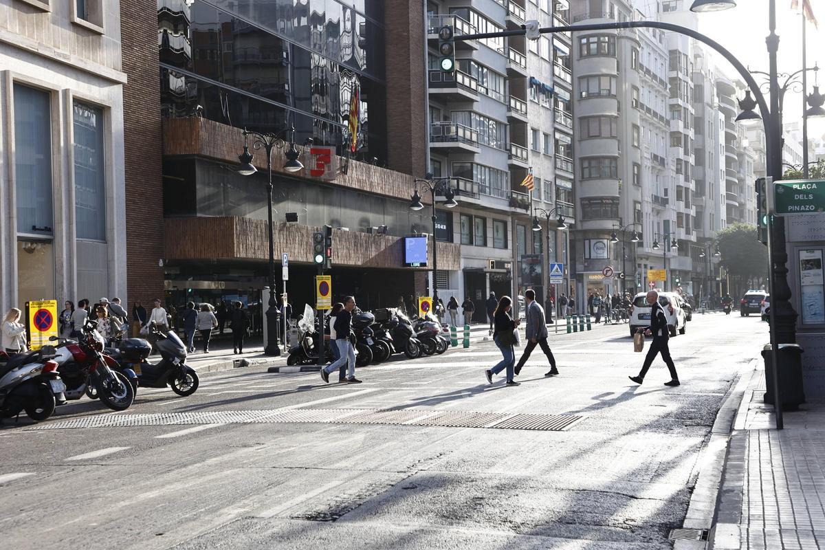 Aspecto de la calle Colón de València, que será reformada este mismo año.