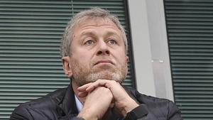 La UE prevé sancionar hoy a Roman Abramovich por la guerra en Ucrania