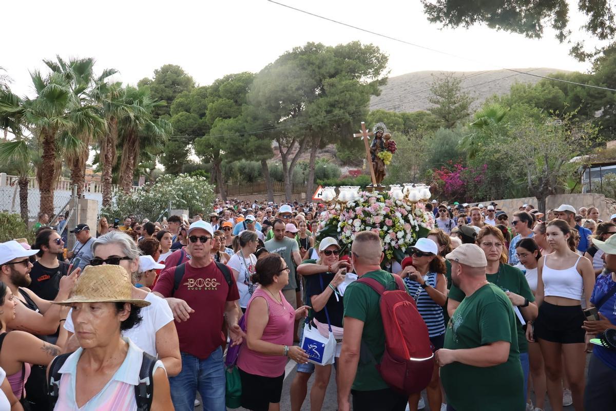Así es la Romería de Bajada de Santa María Magdalena en Novelda