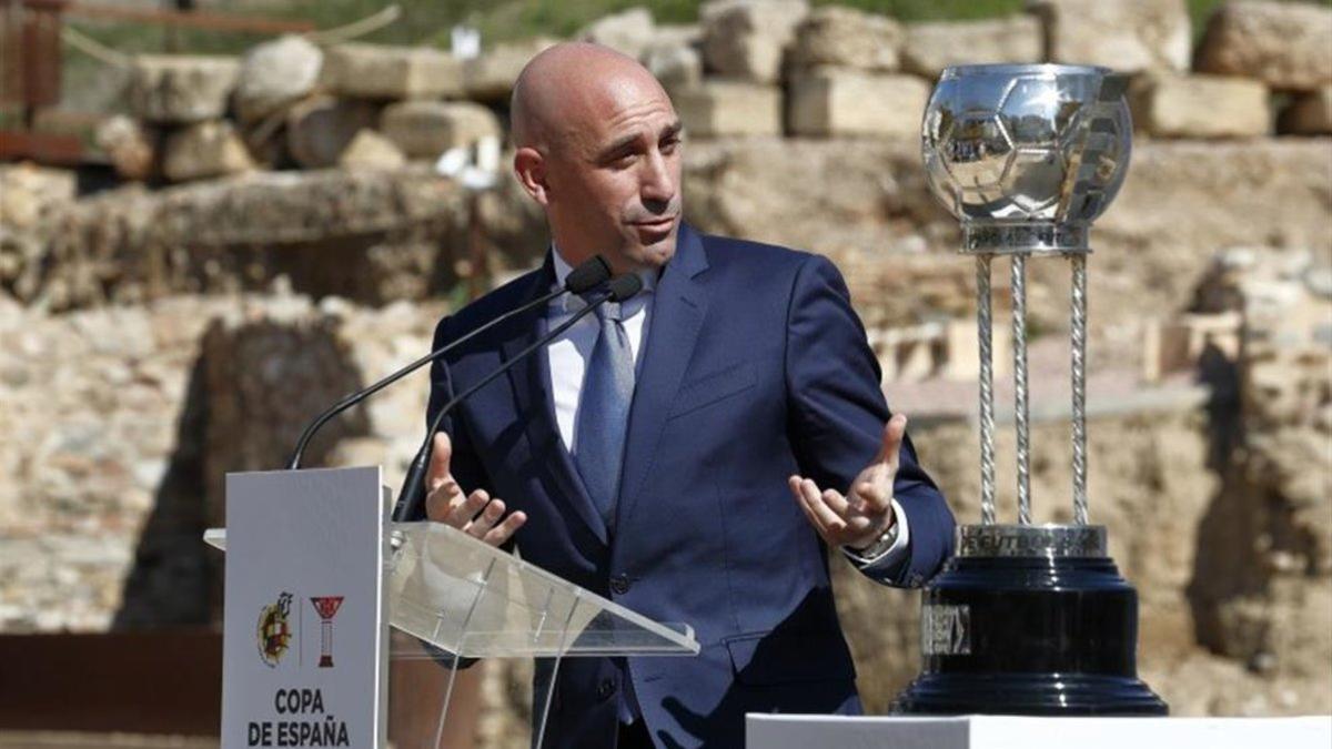 Rubiales en un acto de la Copa del Rey de fútbol sala