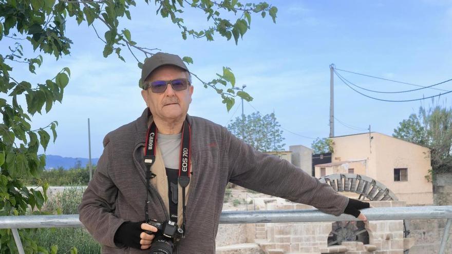 Vicente Fuentes, la conversación serena que fotografió el Crevillent más natural