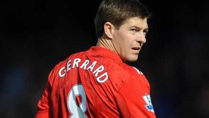 Steven Gerrard anuncia su retirada
