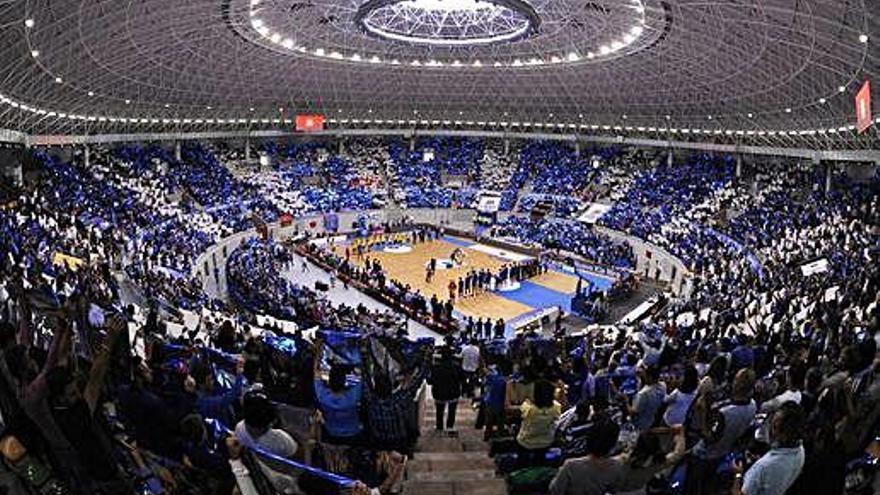 El Coliseum de Burgos acull un club de quatre anys que ha convertit al bàsquet una ciutat futbolística