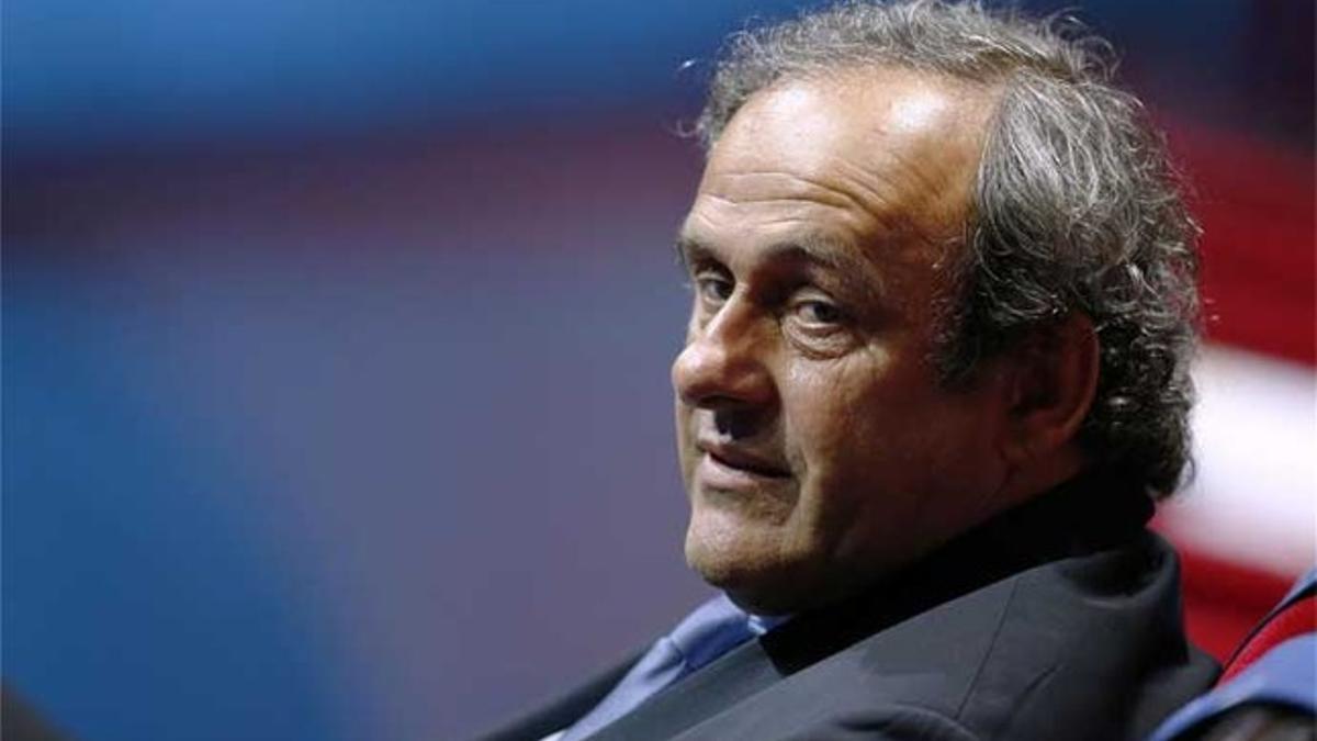 Michel Platini se ve como el candidato ideal para ser presidente de la FIFA