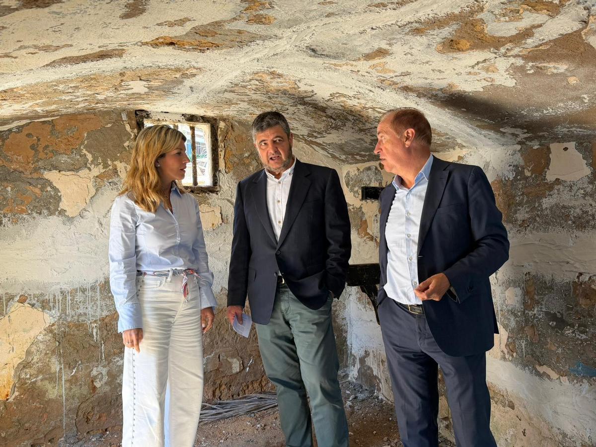 Visita a la reforma de los 'escars'.