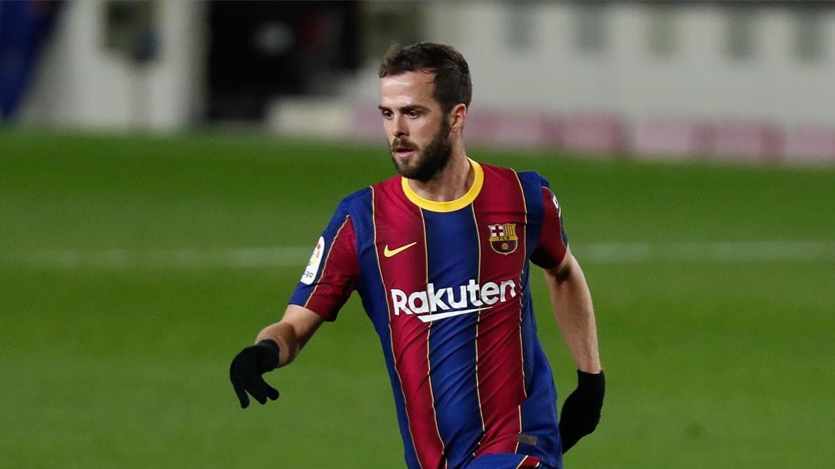 Miralem Pjanic tiene otras facetas al margen de la futbolística