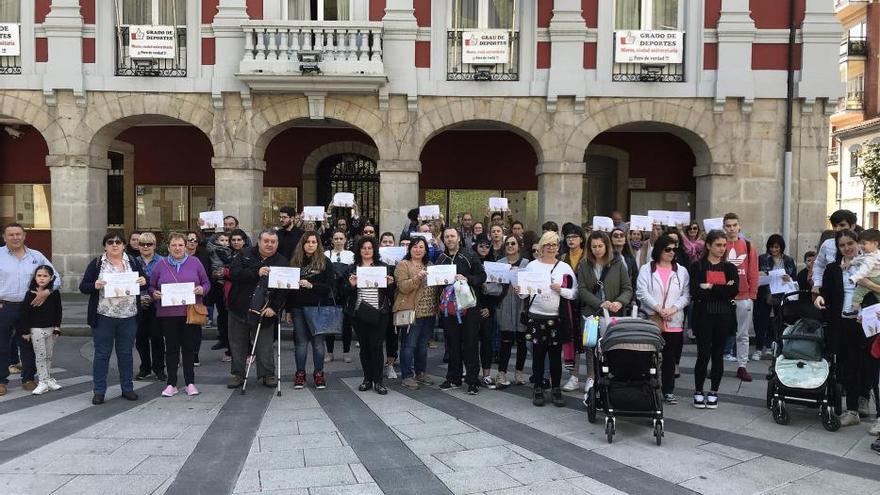 Concentraciones contra la sentencia a La Manada en Mieres y Langreo