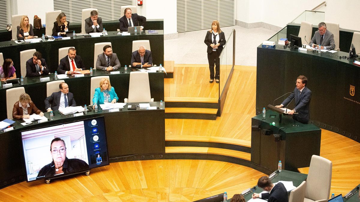 Más Madrid y PSOE fuerzan un Pleno con el que revocar el acuerdo Vox-PP sobre el aborto que "vulnera derechos de mujeres"