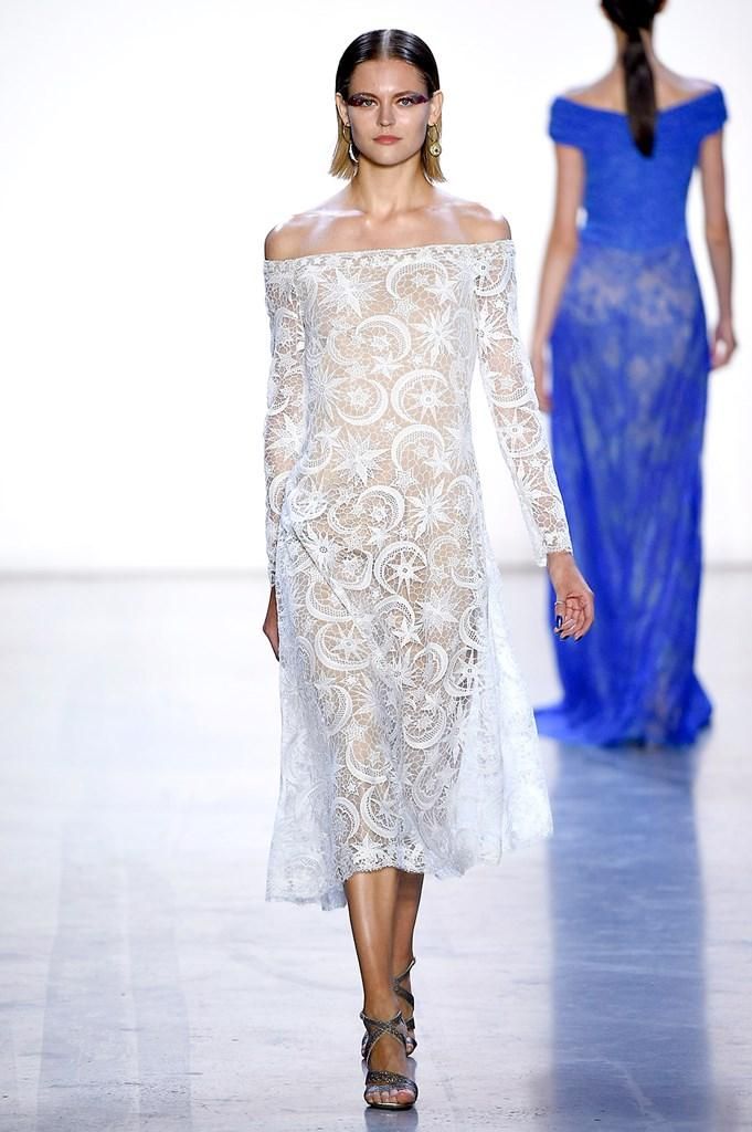 Tadashi Shoji