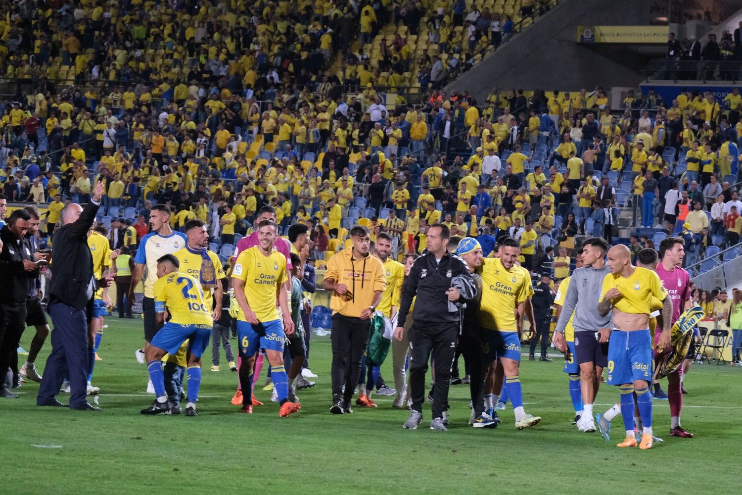 Ascenso de la UD Las Palmas, la celebración en el Estadio de Gran Canaria