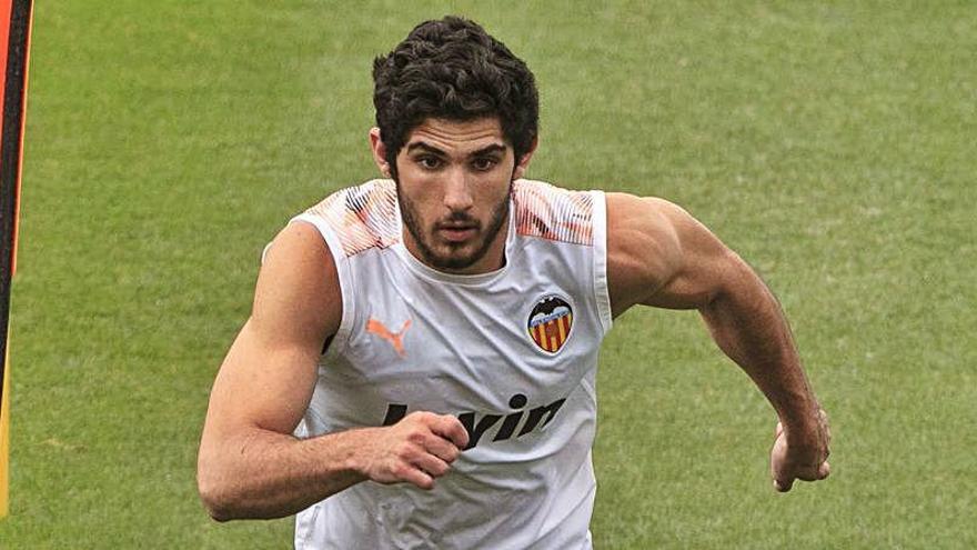 Guedes quiere cambiar