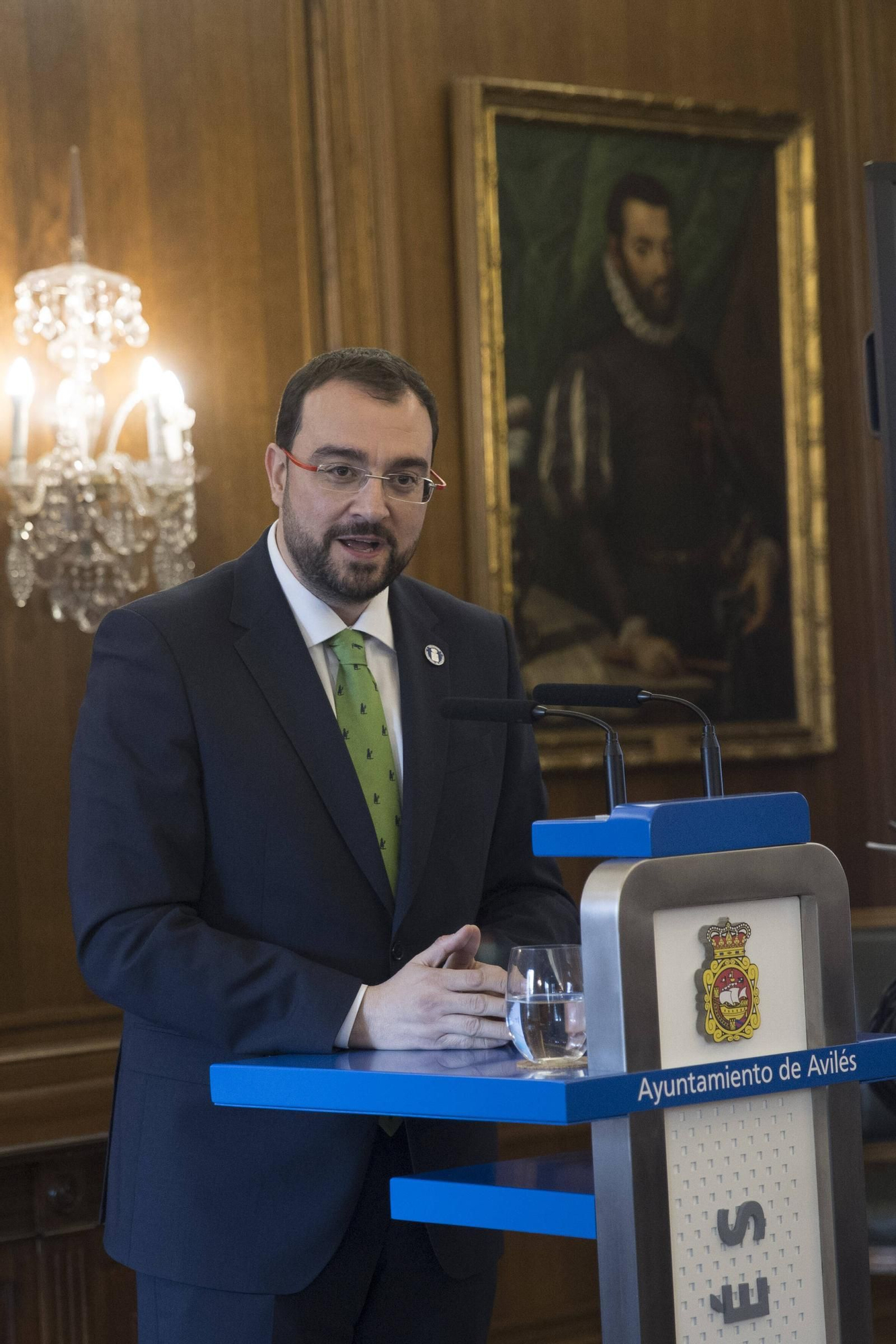 EN IMÁGENES: Así ha sido la visita a Avilés de Óscar Puente, ministro de Transportes y Movilidad Sostenible