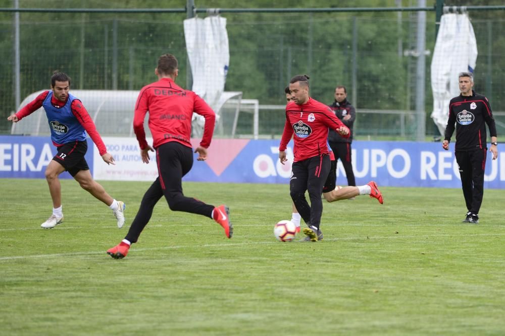 Los jugadores aumentan el ritmo en una nueva sesión para preparar la visita del Extremadura UD el próximo domingo a Riazor.