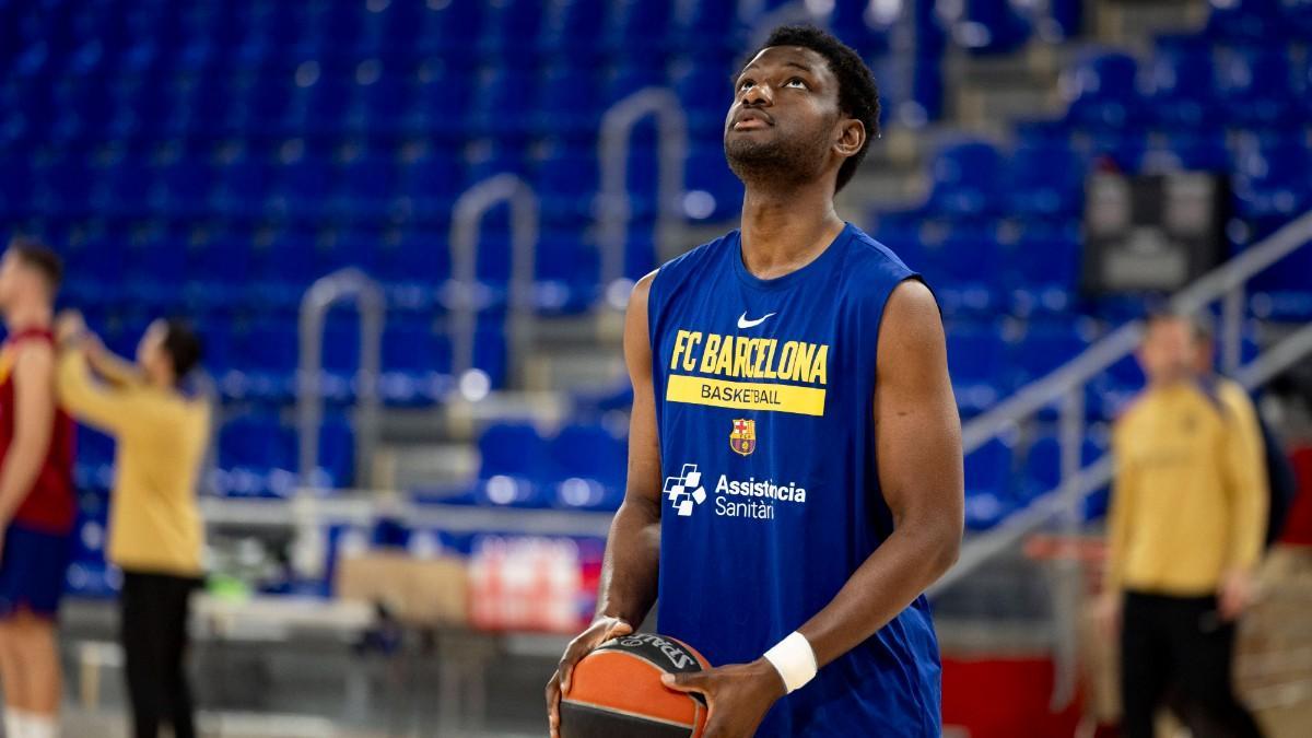 Chimezie Metu, jugador del Barça
