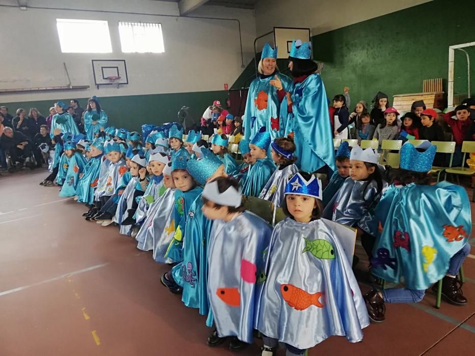 El Carnaval llena de color Tabeirós Montes