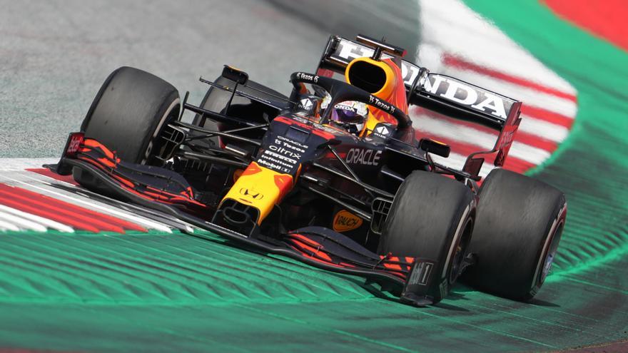 Verstappen torna a colpejar Hamilton al Gran Premi d&#039;Estiria