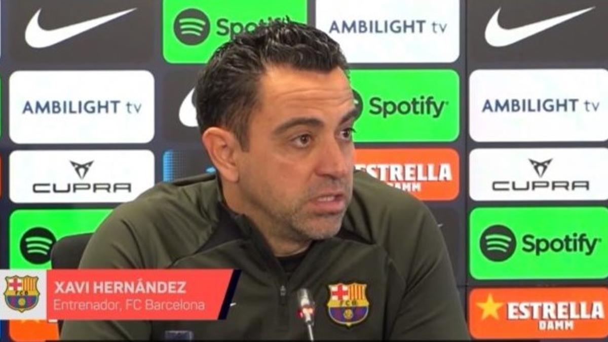 Xavi explica las razones por las que sigue en el Barcelona: "Me siento con fuerza"