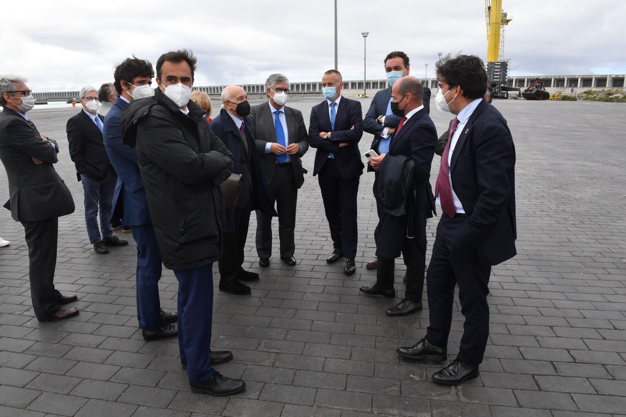 Visita de empresarios al puerto exterior