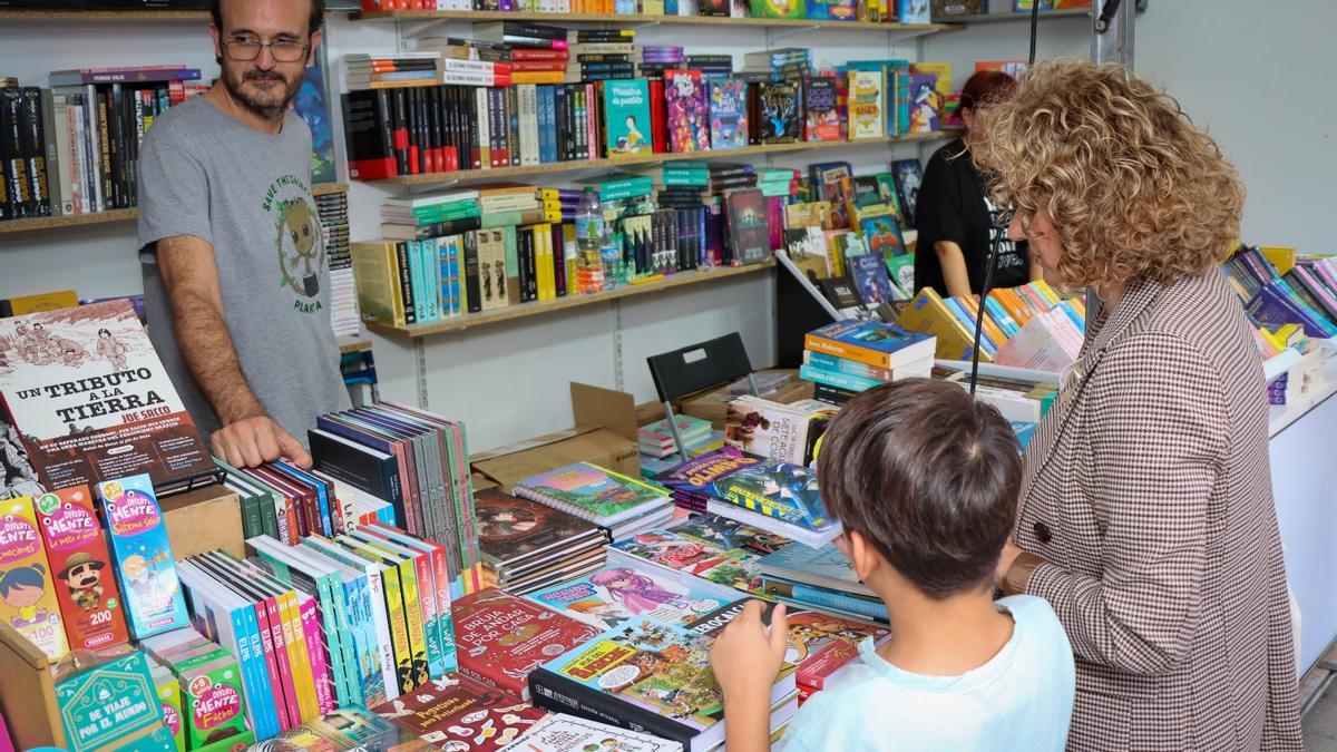 Torrent acoge este fin de semana la Feria del Libro