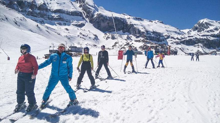 Atades Huesca tomó Candanchú