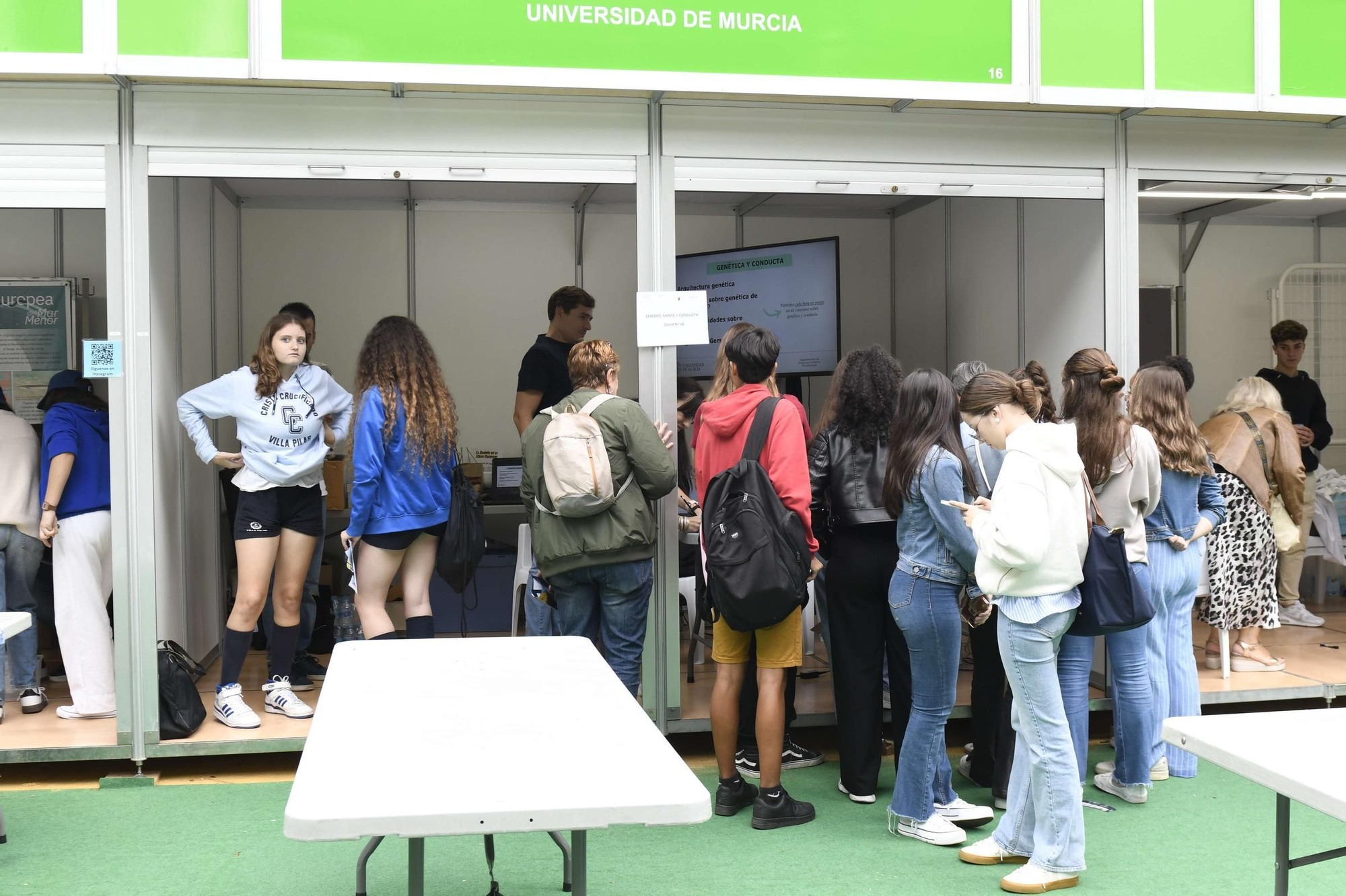 La primera jornada de la Semana de la Ciencia de Murcia, en imágenes