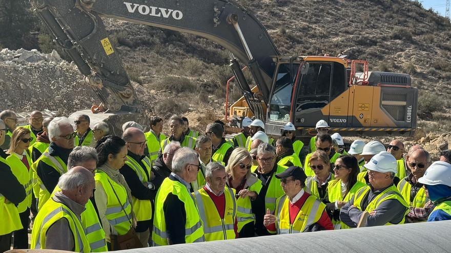 Visita del conseller de Agricultura Miguel Barrachina al tramo II de las obras del postrasvase Júcar-Vinalopó