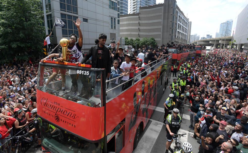 Los Raptors celebran el título de la NBA