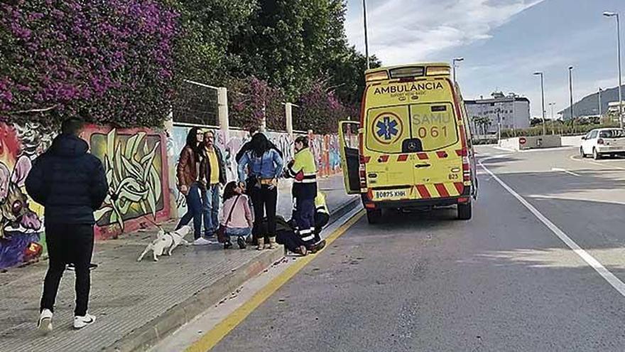 Un familiar de la vÃ­ctima se desvaneciÃ³ en la puerta del edificio donde declaraba el detenido.