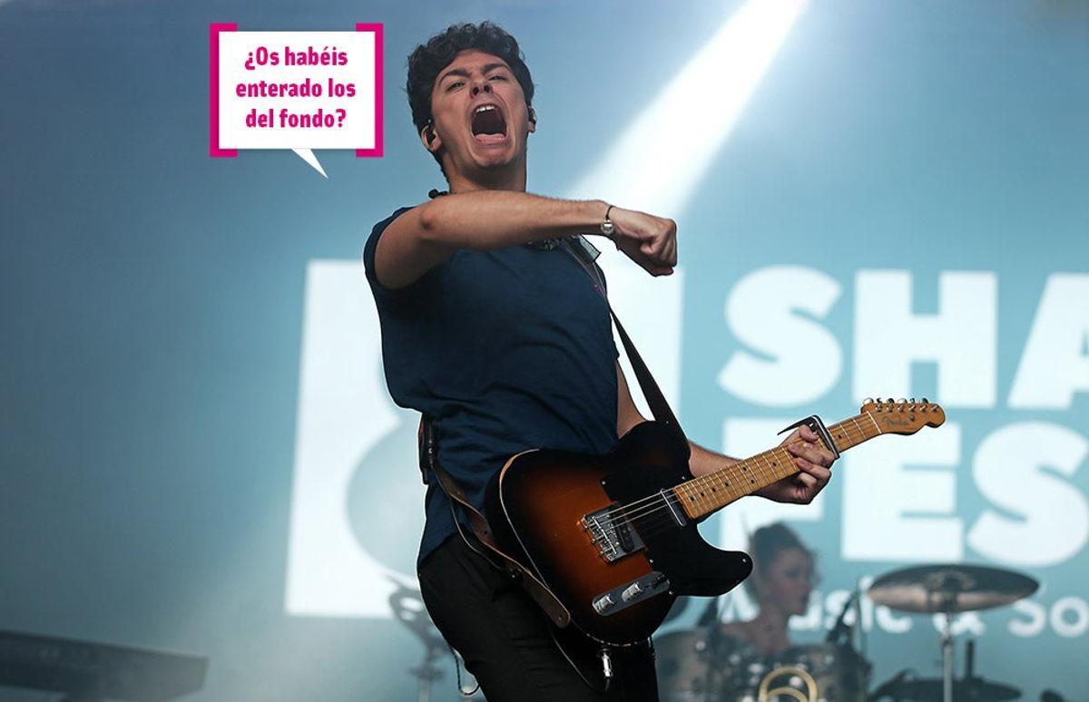 Alfred durante uno de sus conciertos