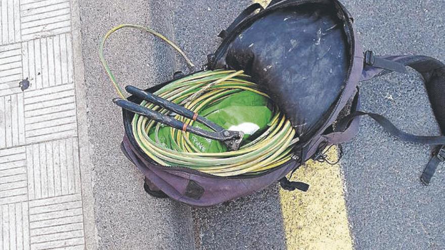 Cable de cobre sustraído en el centro de la ciudad por dos individuos.