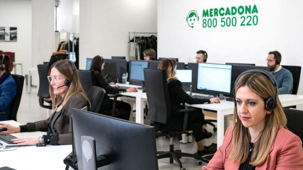 Equipo de atención al cliente de Mercadona. | LEVANTE-EMV