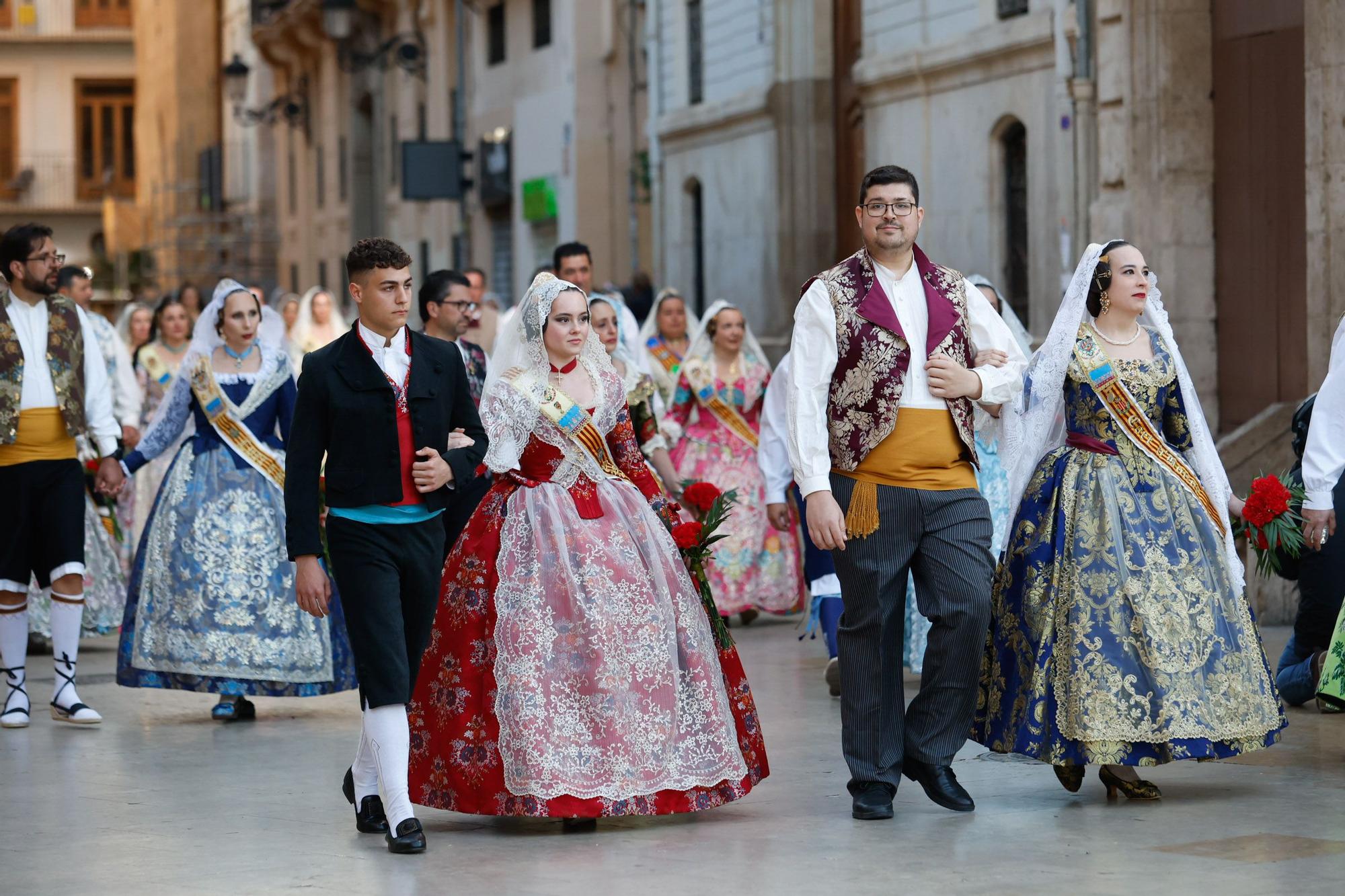 Búscate en el primer día de la Ofrenda en la calle San Vicente entre las 18:00 y las 19:00