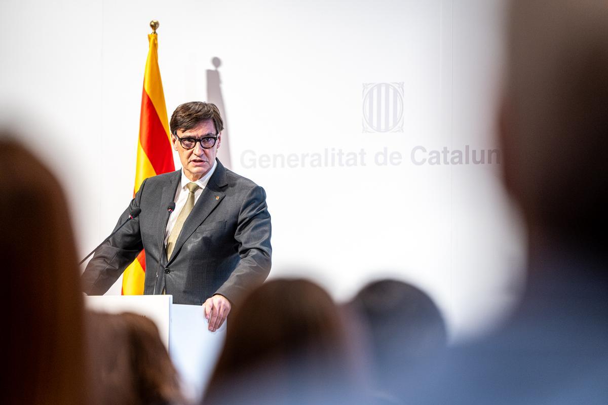El president de la Generalitat, Salvador Illa, durante el acto de balance del Pacte Nacional per la Llengua
