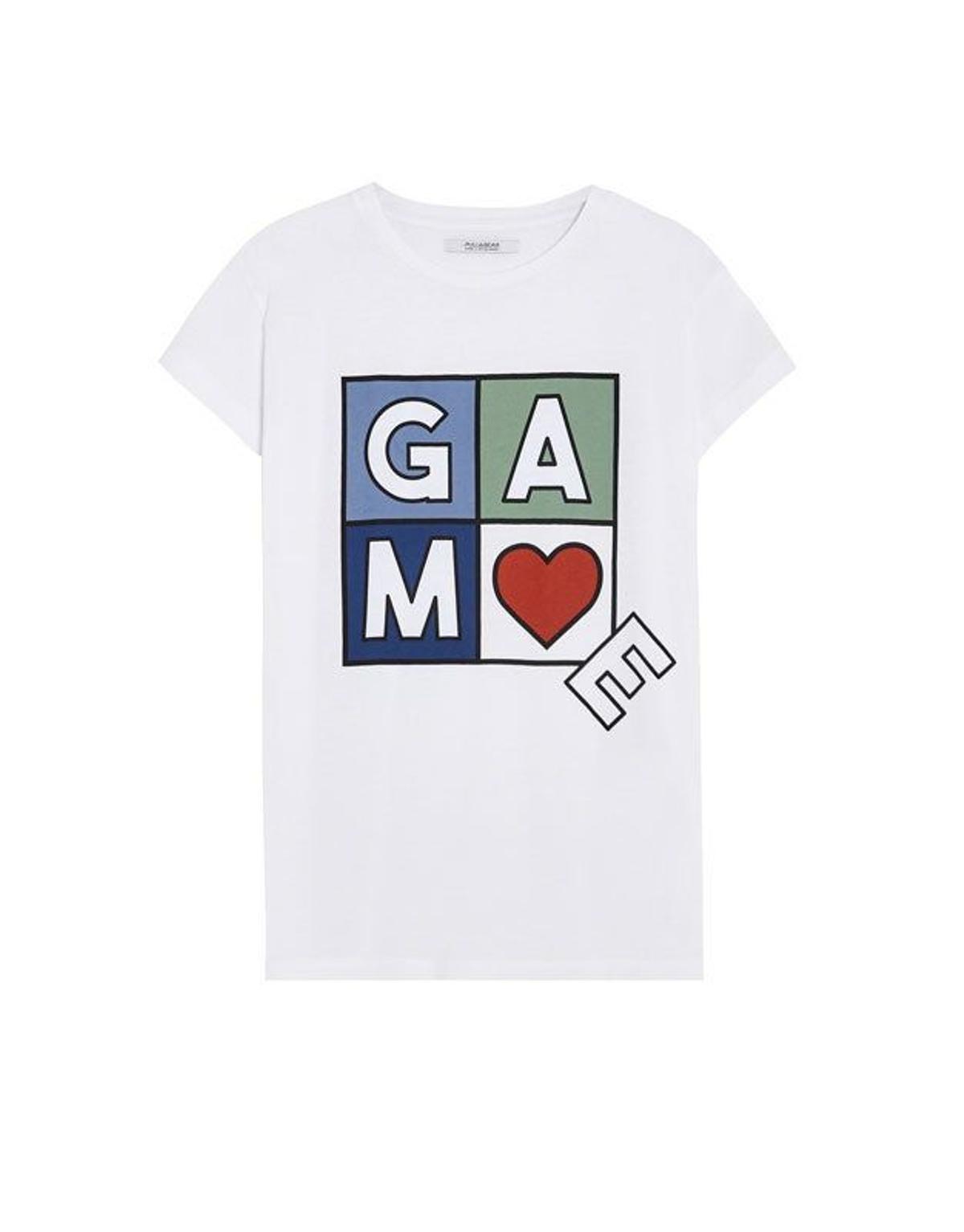 Camiseta Game Print de Pull&amp;Bear. (Precio: 5, 99 euros)