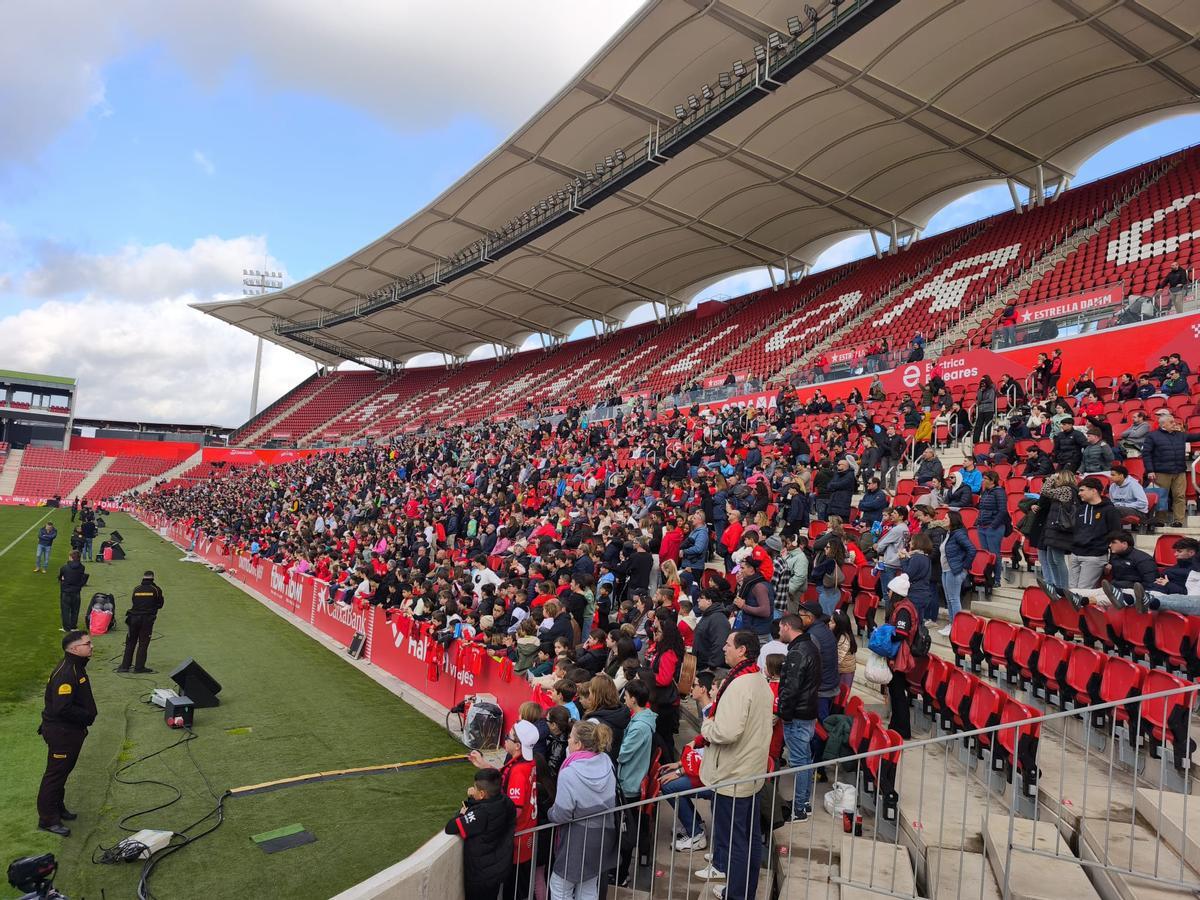 El Mallorca despide 2025 junto a los suyos