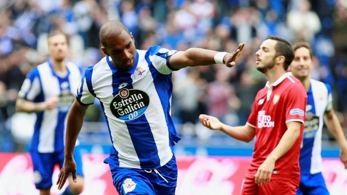 Ryan Babel ya jugó en el Dépor en 2016