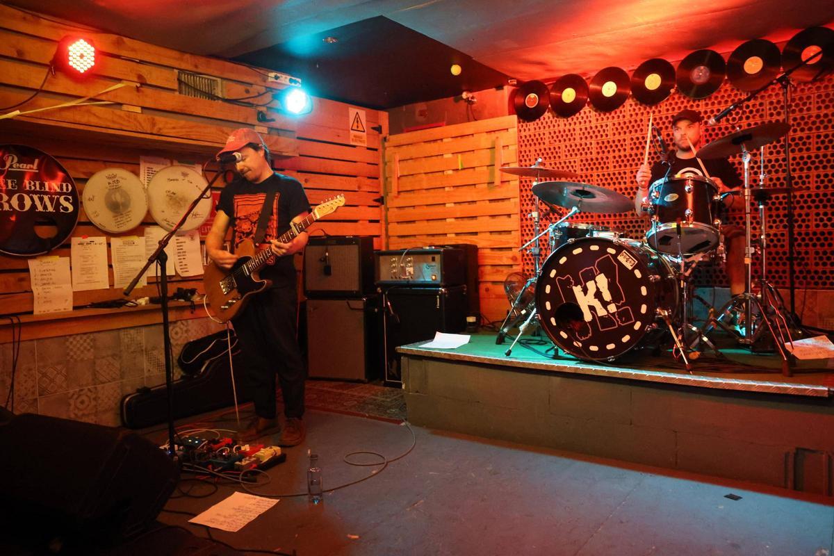 Un momento del concierto de Mentah en la sala Krazzy Kray de Cambados