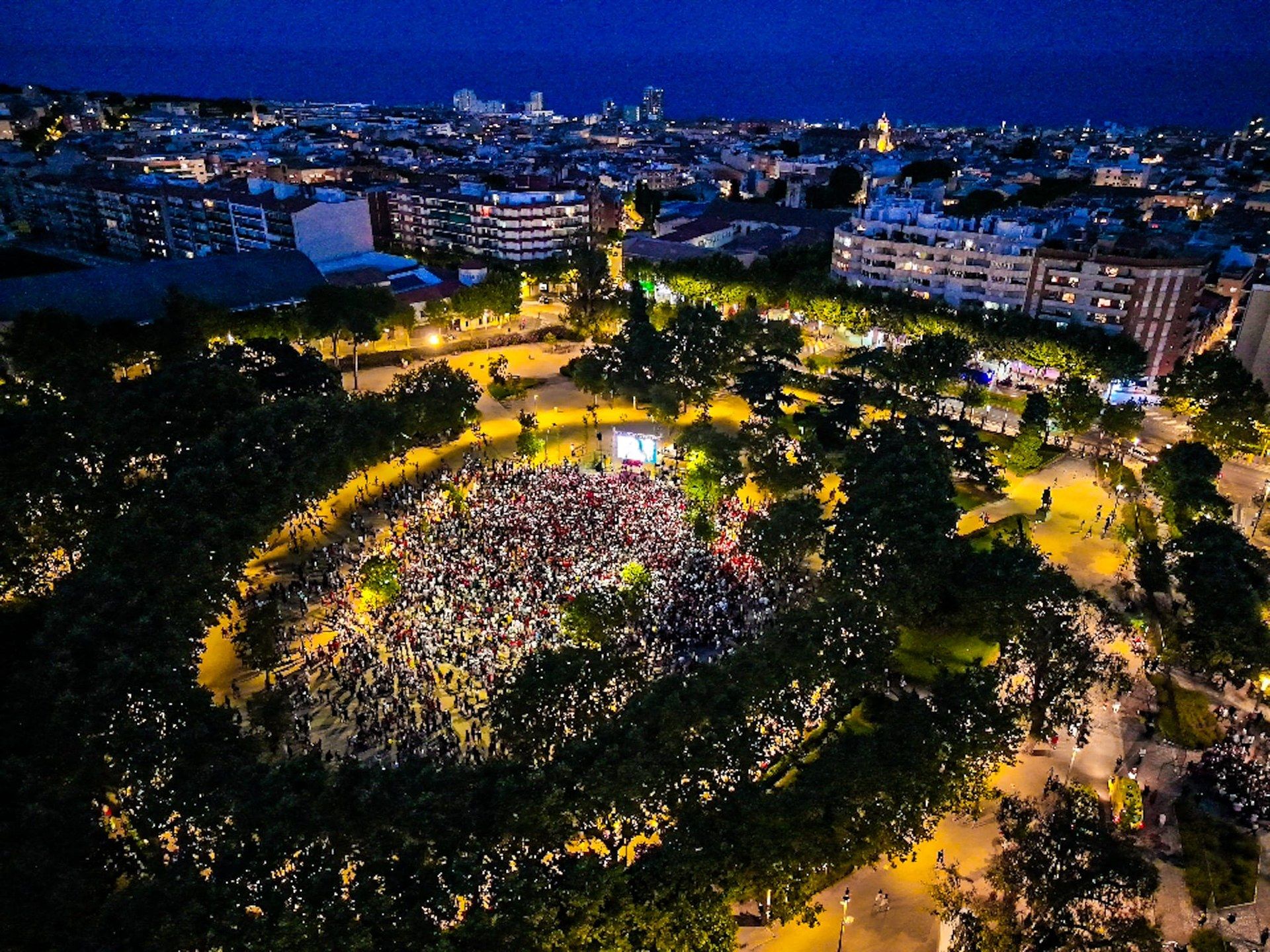 10.000 personas llenaron el Parc Central de Mataró para la final del Mundial 2026