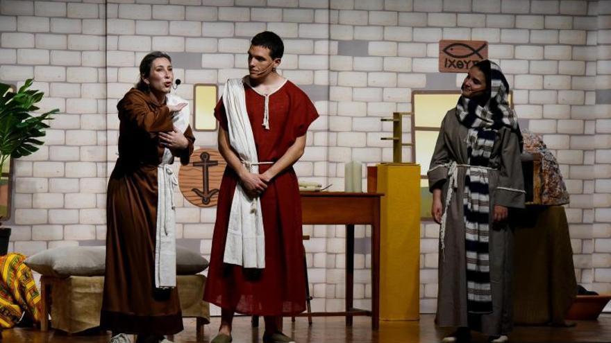 Estreno del musical &#039;Con los ojos de María&#039; el colegio Cervantes.