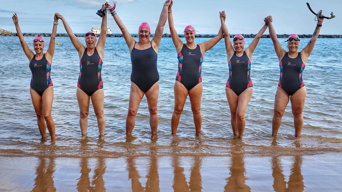 Equipo de mujeres deportistas de la Asociación Ámate