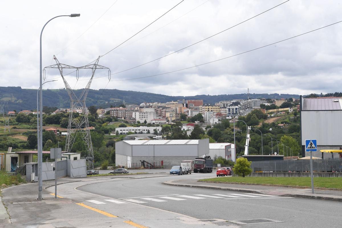 Polígono de Os Capelos, en Carral