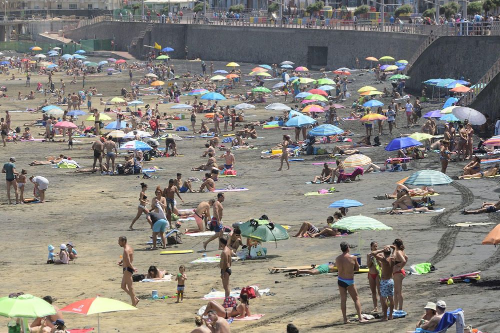 Día de playa en Las Canteras, agosto 2017