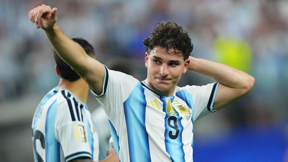 Julián Álvarez en el partit de l'Argentina d'aquest dilluns passat.