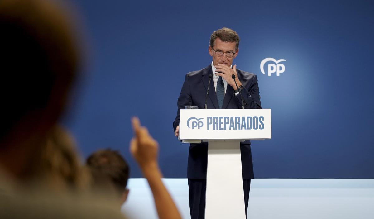 Alberto Núñez Feijóo durante la rueda de prensa tras la reunión del Comité de Dirección del Partido Popular.