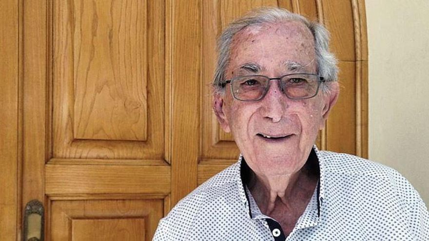 Vicente Berenguer Llopis: &quot;Mi corazón está en África y sigo haciendo lo que puedo para abrir más escuelas&quot;