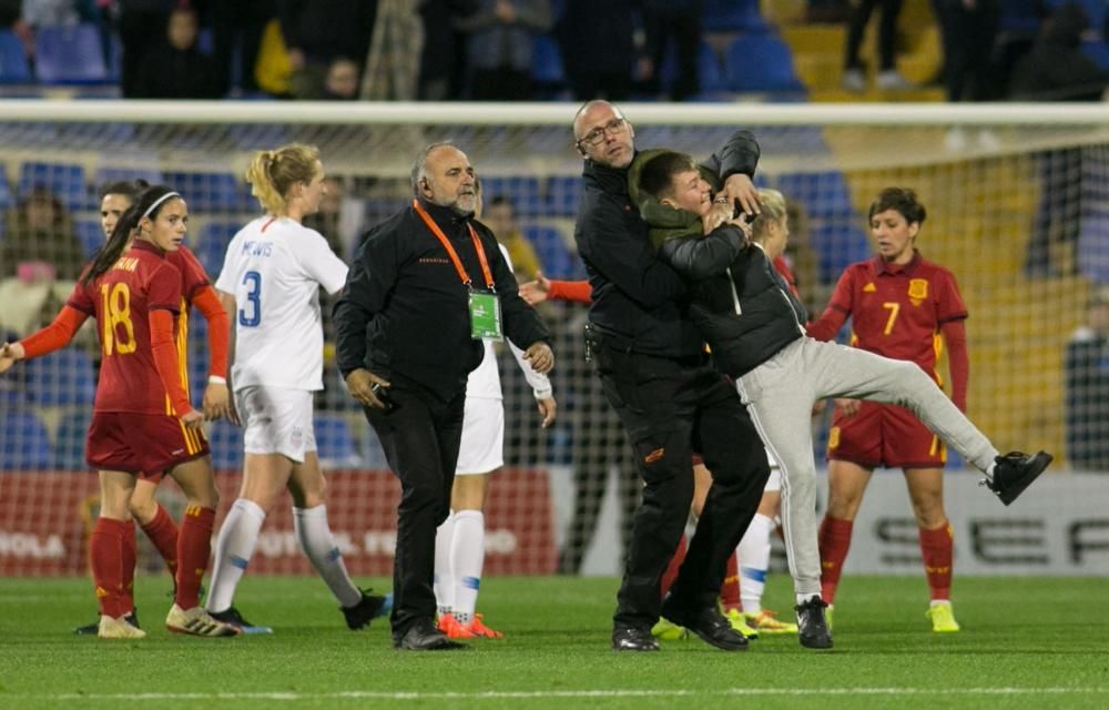 El Rico Pérez registra récord de asistencia a un partido de la selección femenina de fútbol