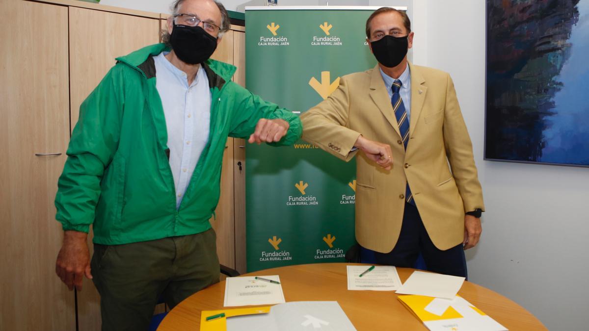 Firma del convenio entre la UCO y Fundación Caja Rural del Sur.